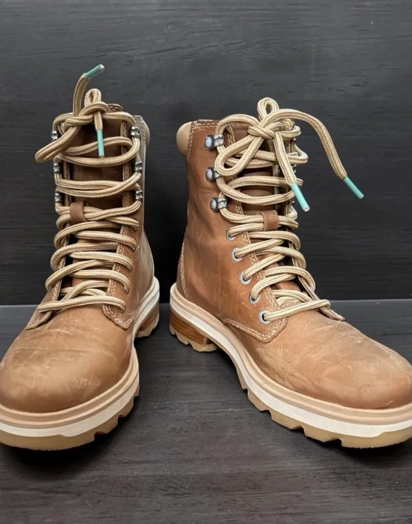 Sorel Lennox STKD Lace Up Boots 6 Waterproof - Image 2