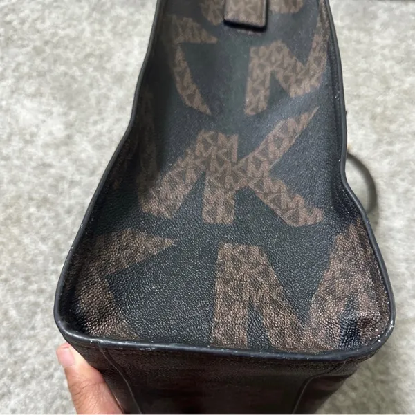 Michael Michael Kors Black and Brown MK Logo Tote with Shoulder Strap - Image 9