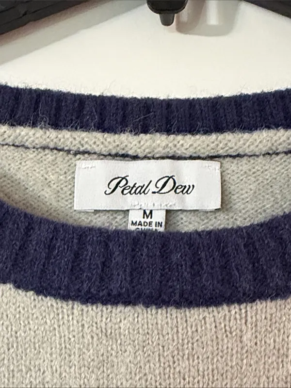 Unknown Brand Colorblock Crewneck Sweater - Navy, Light Blue & Cream - Image 2