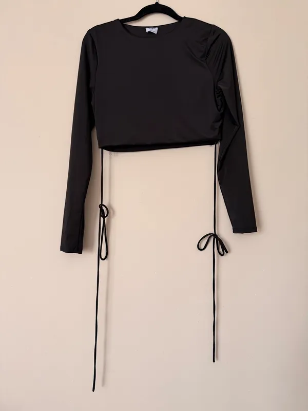 Cotton On Long Sleeve Crop Top Black - Image 3