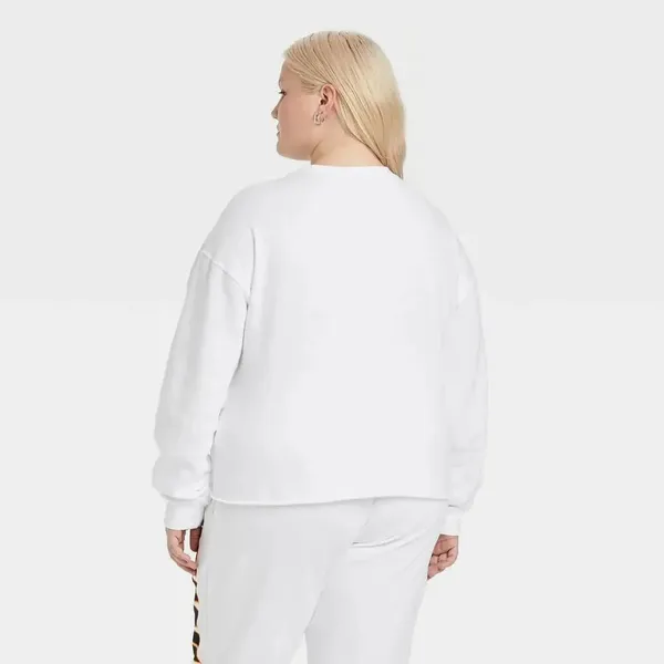 Hybrid Apparel NBA Miami‎ Heat White Cropped Crewneck Sweatshirt Women's Size 3X - Image 2