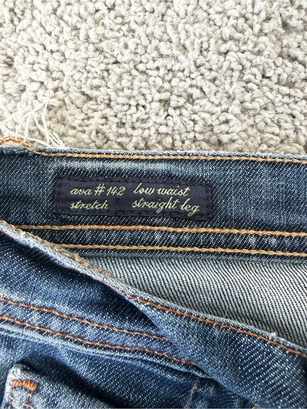 Citizens Of Humanity #142 Low Waist Straight Leg Jeans Size 28 Raw Hem - Image 4