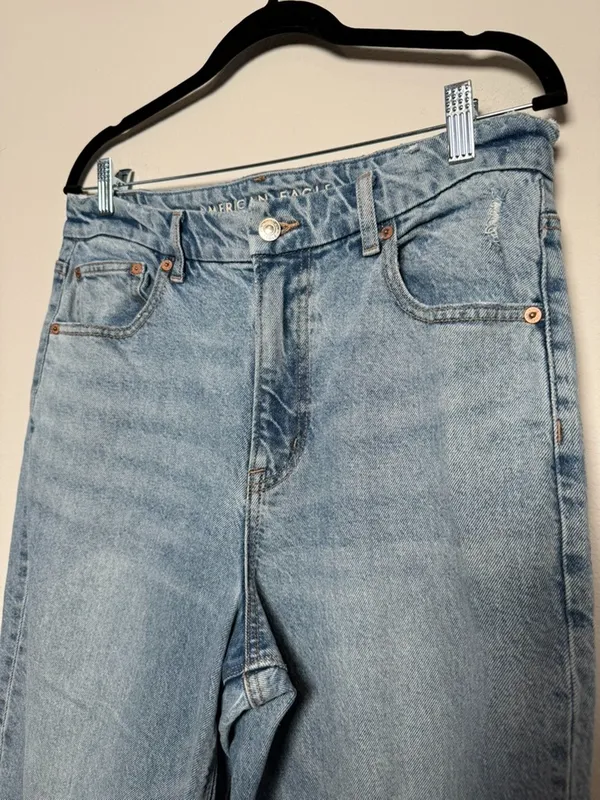 American Eagle Wide-Leg High-Rise Jeans - Image 3
