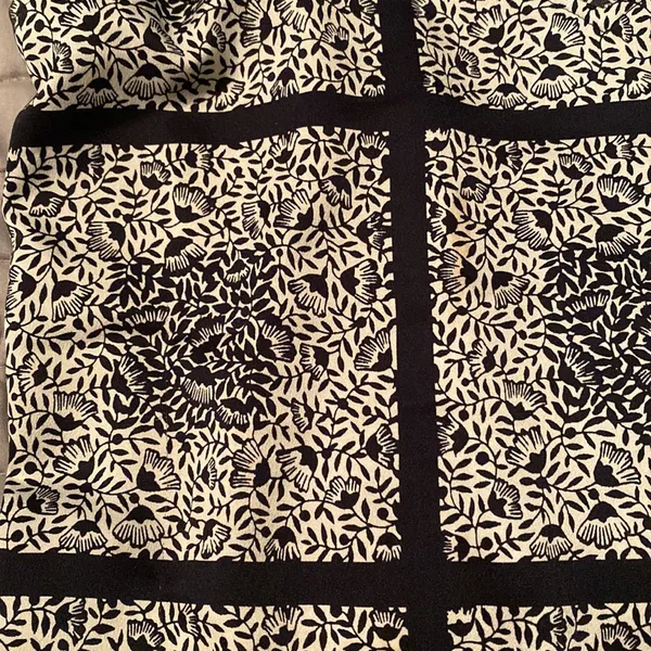 ** closet clean out** spaghetti strap top by ann taylor - Image 3