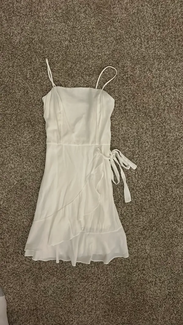 Altard State dress - Image 3