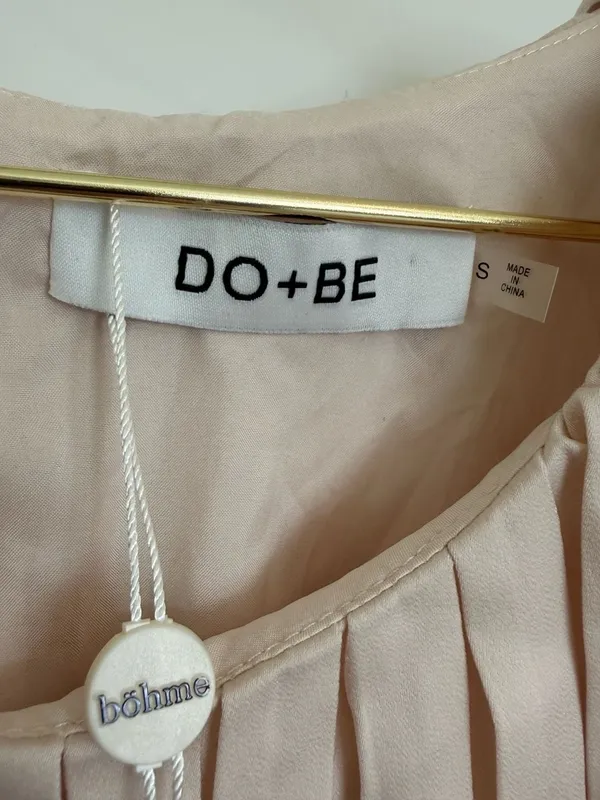 Böhme DO+BE Blush Pink Pleated Sleeveless Dress with Shorts - Image 5