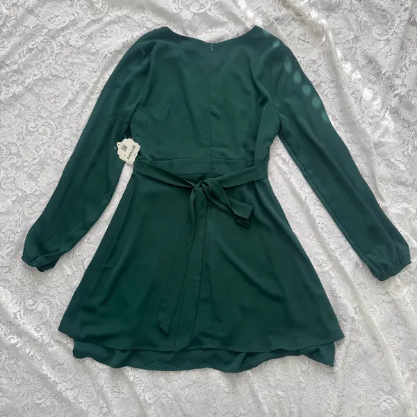 NWT Hunter Green Altar’d State Dress Size Large A-Line V-Neck Style - Image 7