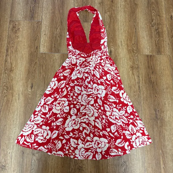 Y2K Moda Red Floral 100% Silk Halter‎ Dress Ruched Waist Size 4 Romantic flowy - Image 9