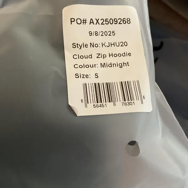 NWT COMFRT Cloud Zip Hoodie in midnight Black - Image 2