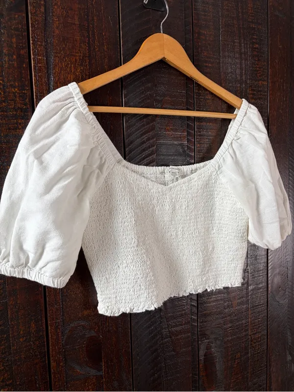 American Eagle Cotton Linen White Puff Sleeve Smocked Crop Top - M - Image 4