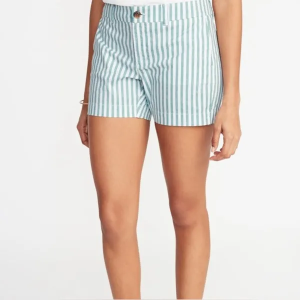 NEW!! Old‎ Navy Everyday Shorts 5” Inseam Green and White Stripe - Image 8