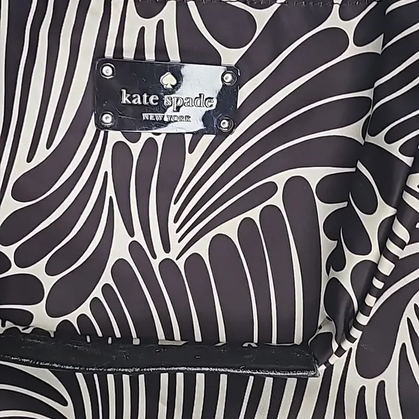 Kate Spade soft hobo shoulder bag white and brown bag - Image 2