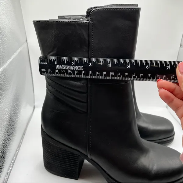 Korks Kork Ease Moergan Black Vegan Side Zip Boots Size 9.5M platform block - Image 2