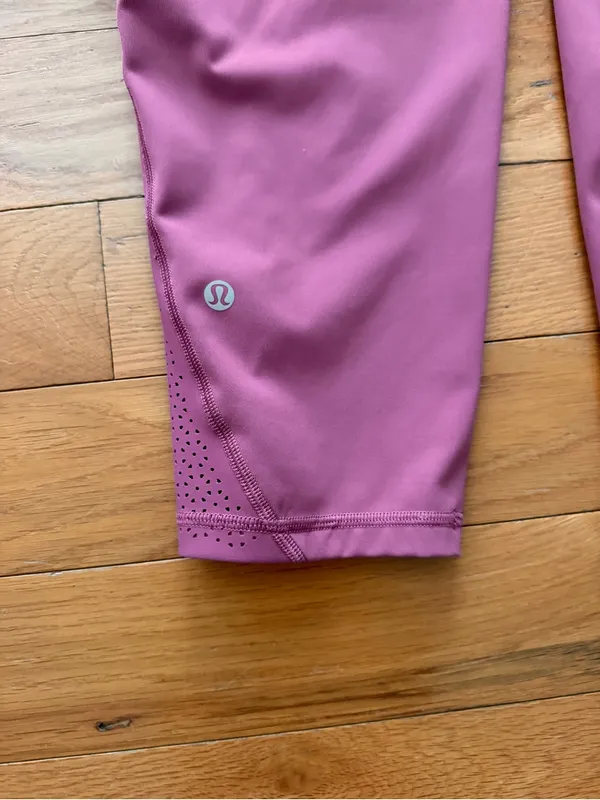 Lululemon Ready To Race Moss Rose Pink 21” Crop Leggings Size 12 - Image 12