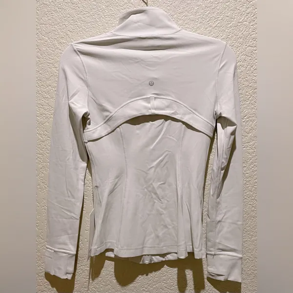 Lululemon NWT Define Jacket Nulu in Bone Color Size 10 Full Zipper - Image 8