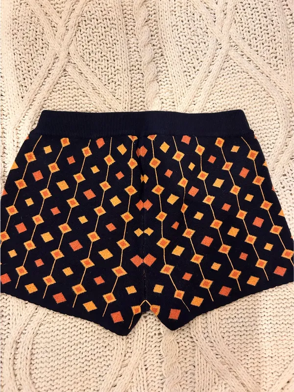 Celandine Sweater Shorts - Image 4