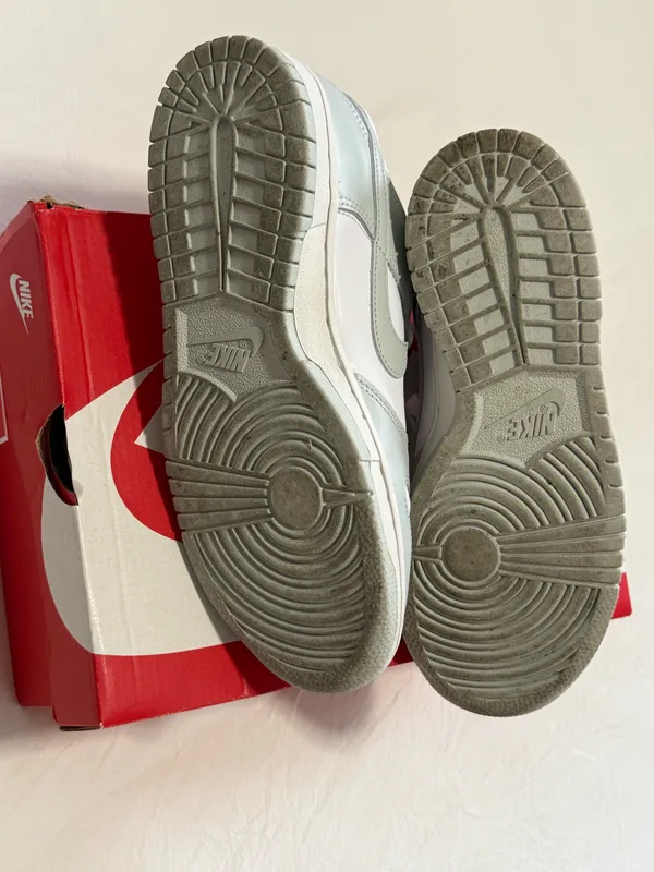 Nike Dunk Low Sneakers - Image 6