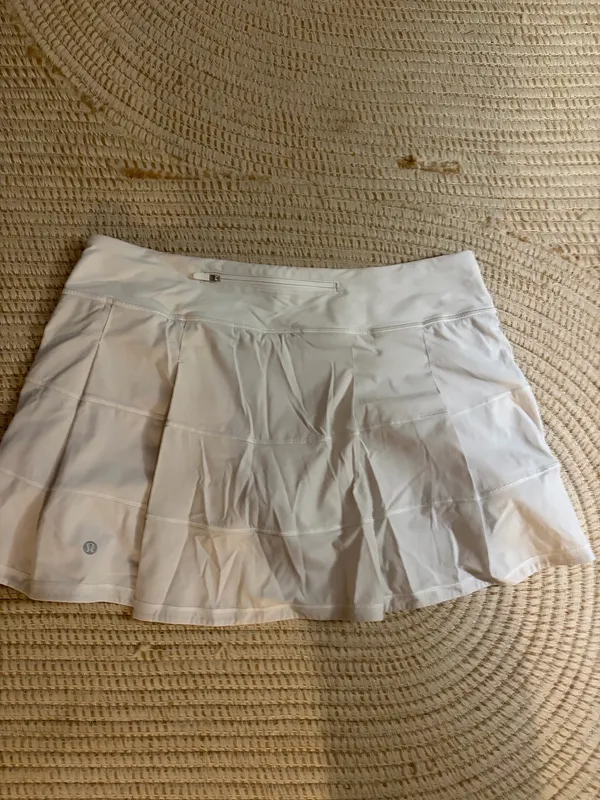 White lululemon skirt - Image 2