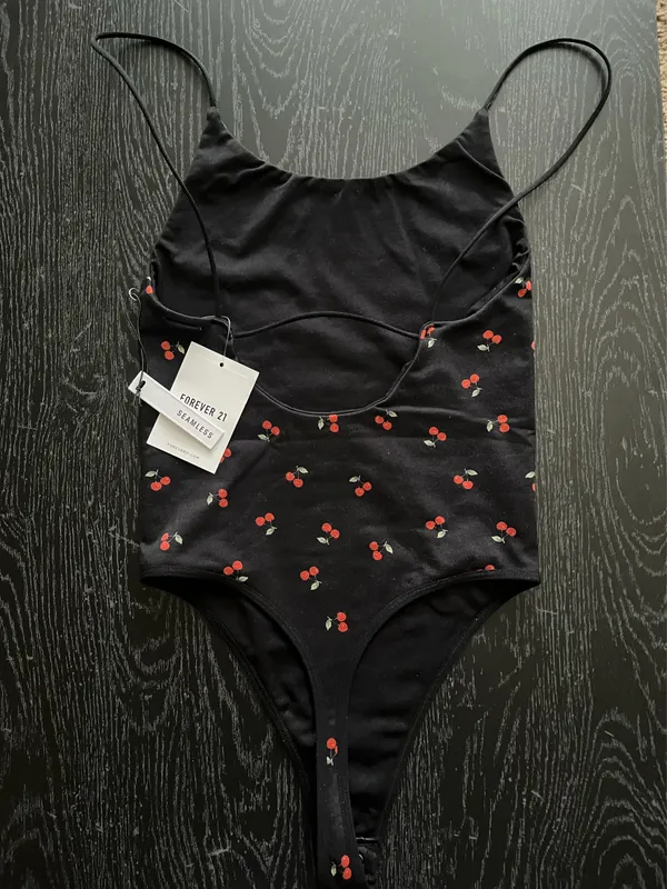 Forever 21 Seamless Cami Bodysuit - Image 4