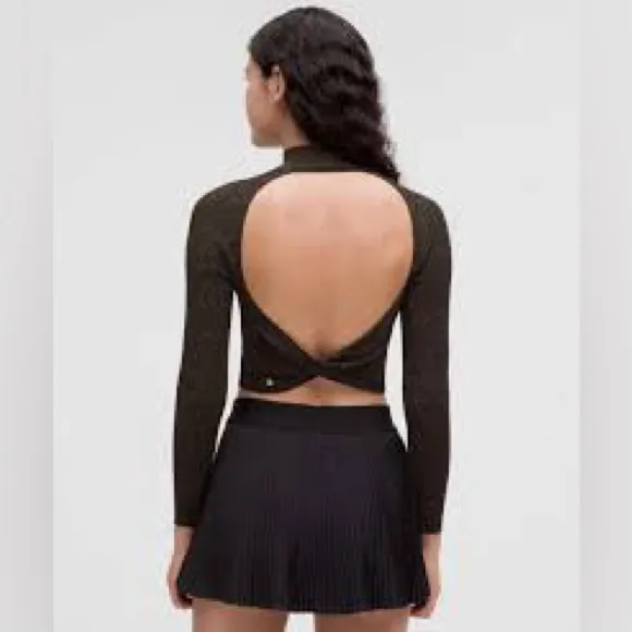 Lululemon Black Glitter Knit‎ Twist Back Long Sleeve Top Size Medium NWT - Image 2