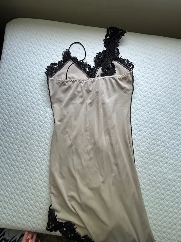 Commense Black Nude Floral Midi Dress - Image 4