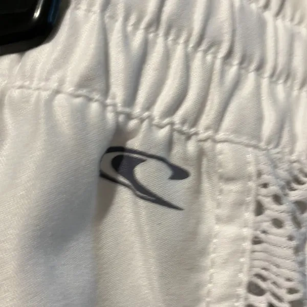 O’NEILL white lace elastic waist tie swimsuit short EUC - Image 5