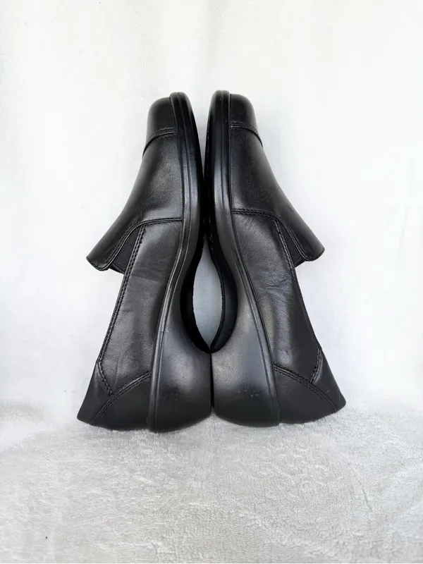Clarks Bendables MAY POPPY Loafers Womens Size 6M Black Leather Slip-Ons 84634 - Image 5