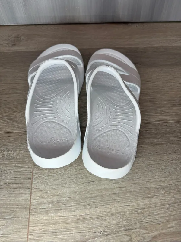 NuuSol Women’s Hailey Recovery Slide White Size 7 - Image 4