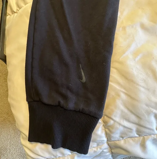 Black Nike Joggers Women’s - Image 4
