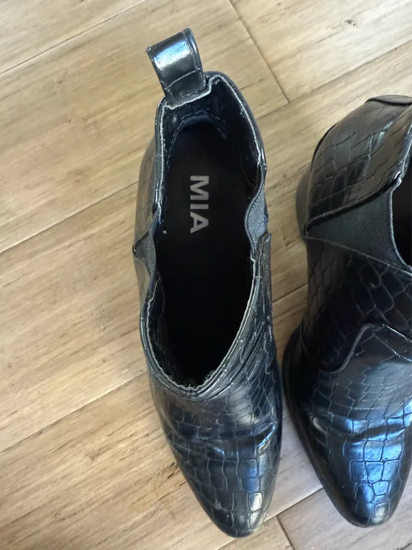 MIA Booties - Image 3