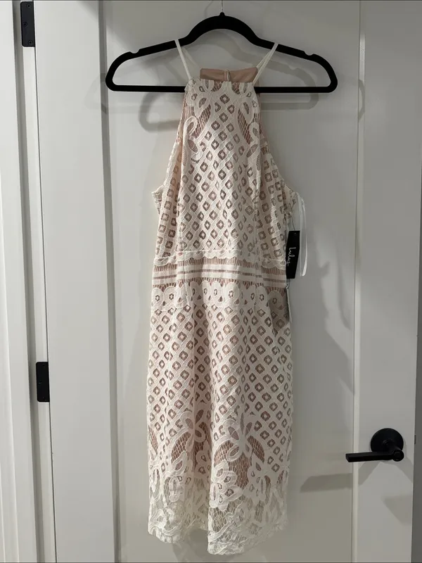 Lulus Lace Halter Bodycon Dress in Blush new - Image 3