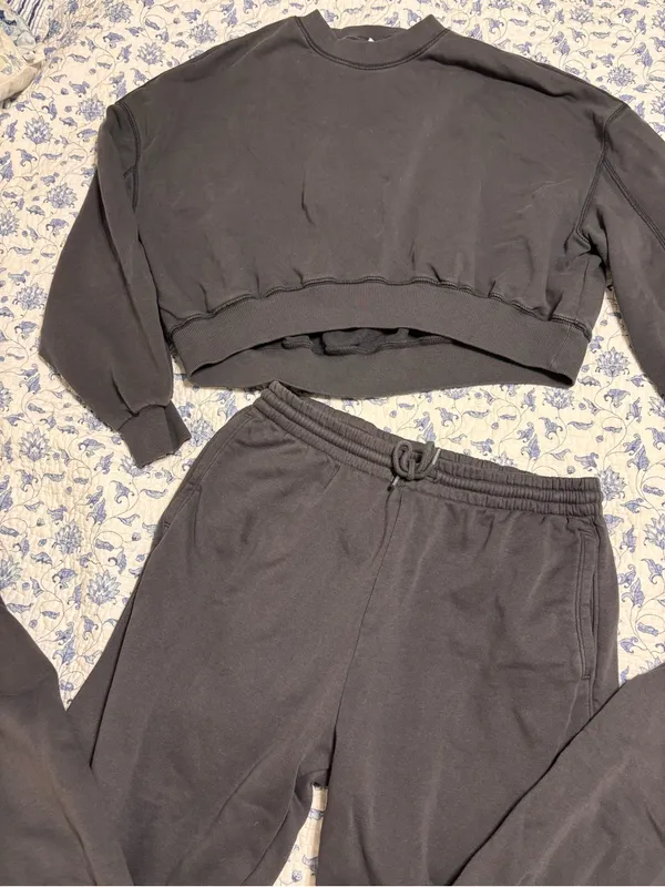 H&M Divided women’s Dark Gray Tracksuit Top is L and Pants are M Athleisure - Image 2