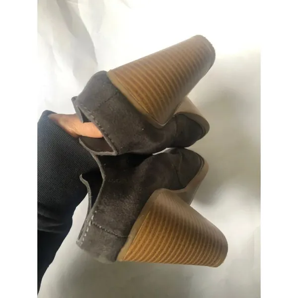 DV Dolce Vita Women’s Mules Size 6 - Image 4