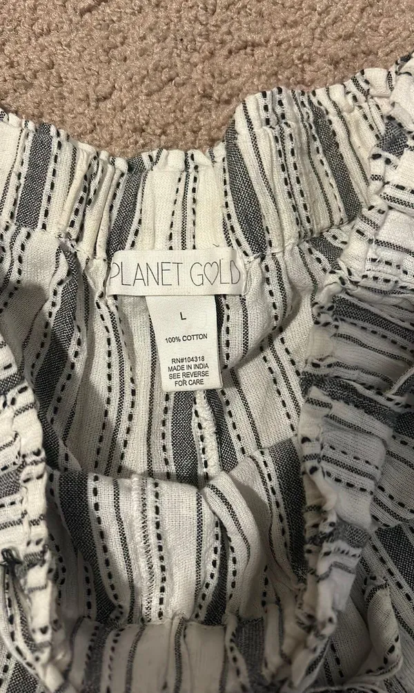 Planet Gold Linen Beach Short - Image 4