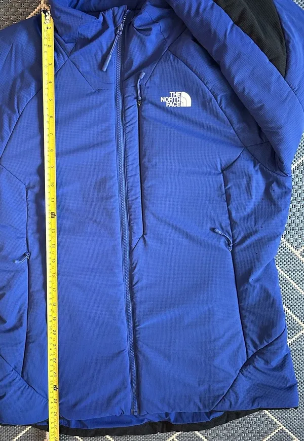 The North Face Ventrix Insulated Jacket Women L Winter Après Ski Cabin Hiking Wa - Image 9