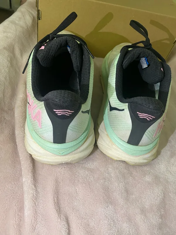 Hoka One One Clifton 9 Womens Shoes Size 9.5 - Image 3
