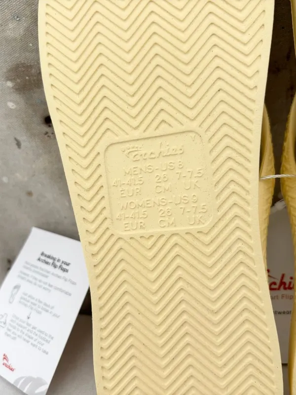 Archies Flip Flops Yellow Size 9 - Image 5