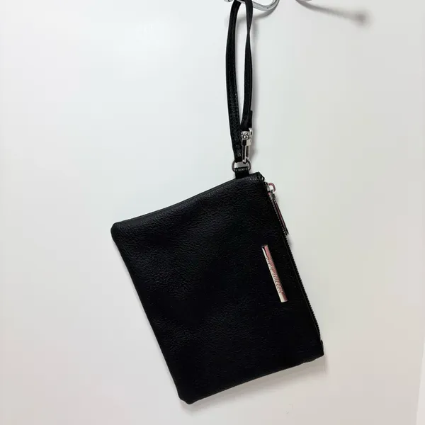 Steve Madden Wristlet Black Pebbled Leather with‎ Strap - Image 4
