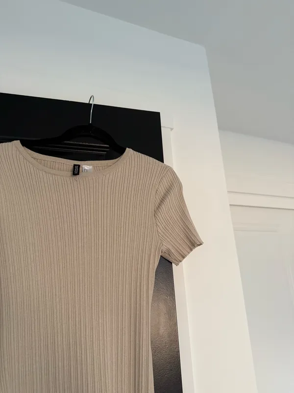 NWOT H&M cream dress - Image 5