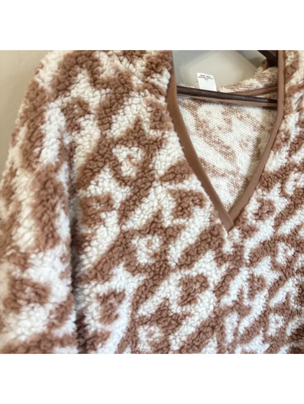 PINK Victoria's Secret Brown White Sherpa Fleece Pullover Hoodie V-Neck Large - Image 3