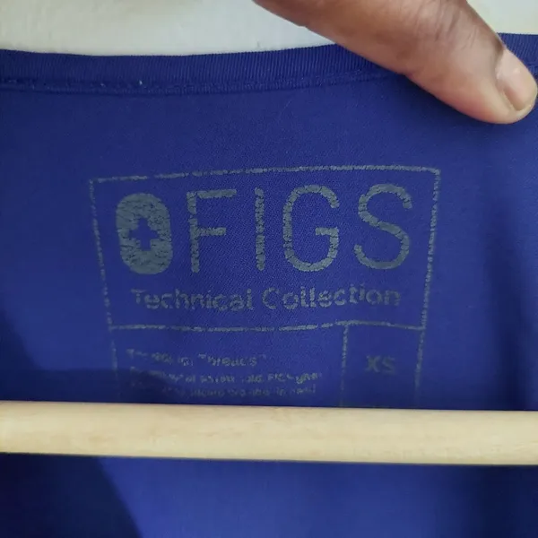 FIGS Technical Collection  Women's Blue Scrub V-Neck Top Size XS - Image 3