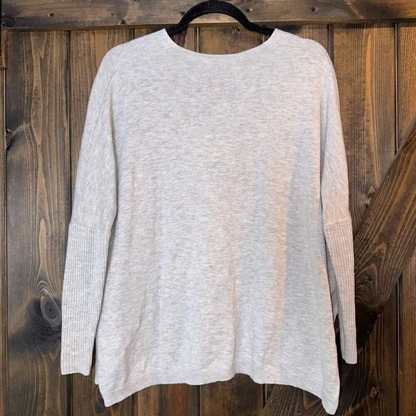 Aritzia Babaton Gray Sweater V-neck Front‎ Pockets Wool Linen Blend - Image 2