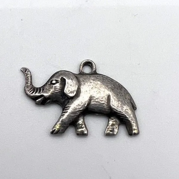 Vintage Women's Elephant Sterling Silver Trunk Up‎ Silver Tone Necklace Pendant - Image 2