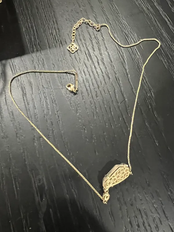 Kendra Scott White Quartz Pendant Necklace - Image 2