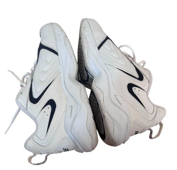 Vtg Nike Air Monarch Y2K 2002 White Navy Sz 10 W 303943-141 - Image 4