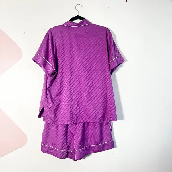 Victoria's Secret Satin Pajama Set Large Purple Logo Shorts Lightweight - Image 2