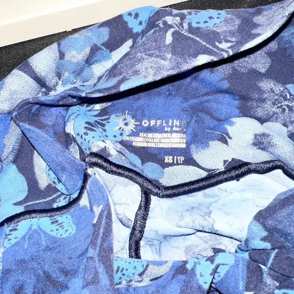Aerie offline real me xtra floral butterfly 7/8 high rise blue leggings - Image 9