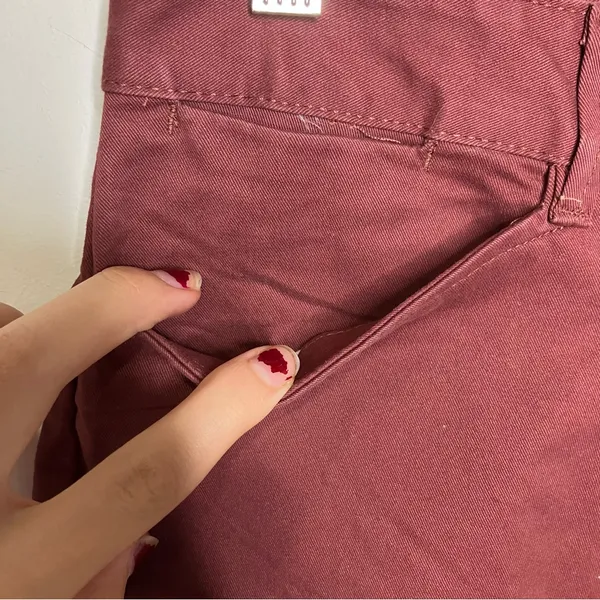 Eddie Bauer legendwash stretch‎ maroon shorts women's size 8 tall casual Bermuda - Image 3