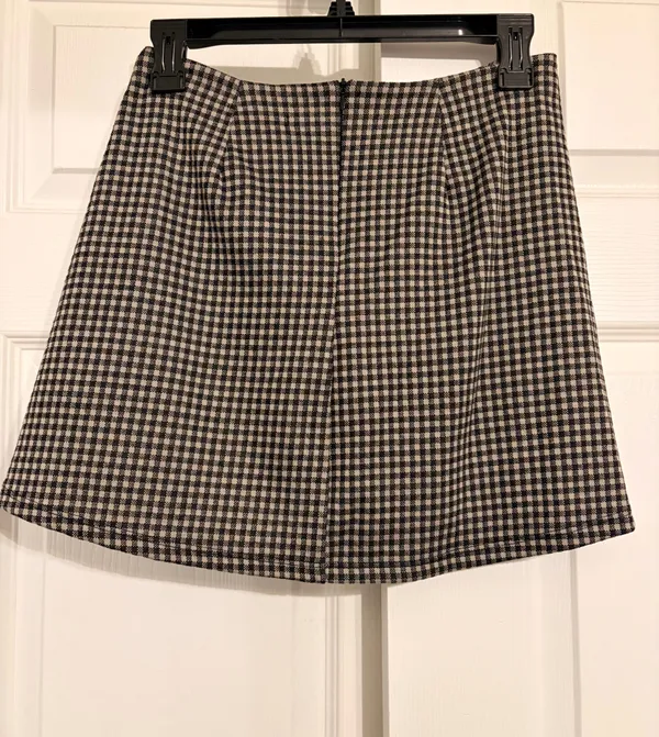 Skirt Multiple Size M - Image 4