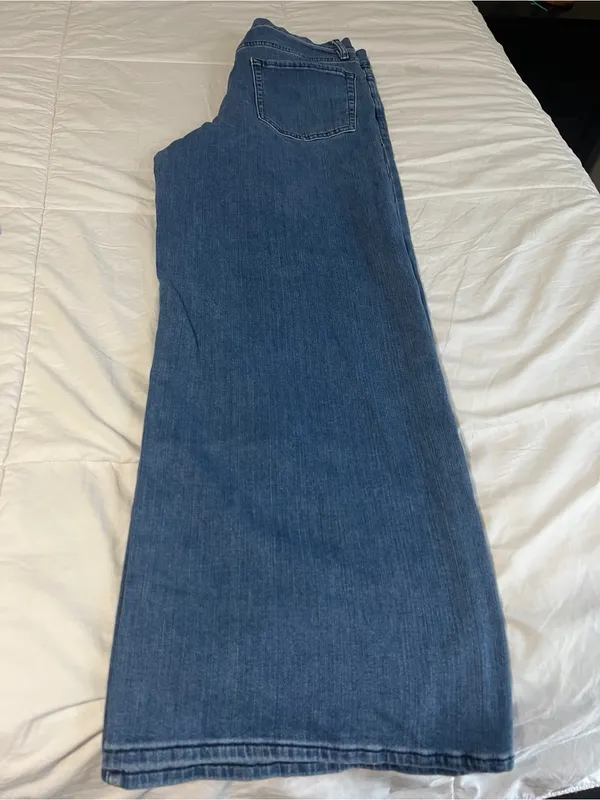 Frame Wide Leg High-Rise Blue Denim Jeans - Image 5